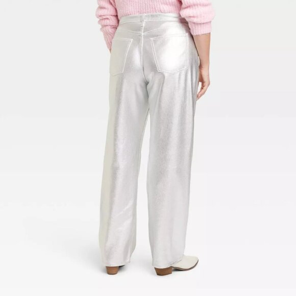 Women's Mid-Rise 90's Baggy Jeans - Universal Thread Metallic Wash - Picture 5 of 11